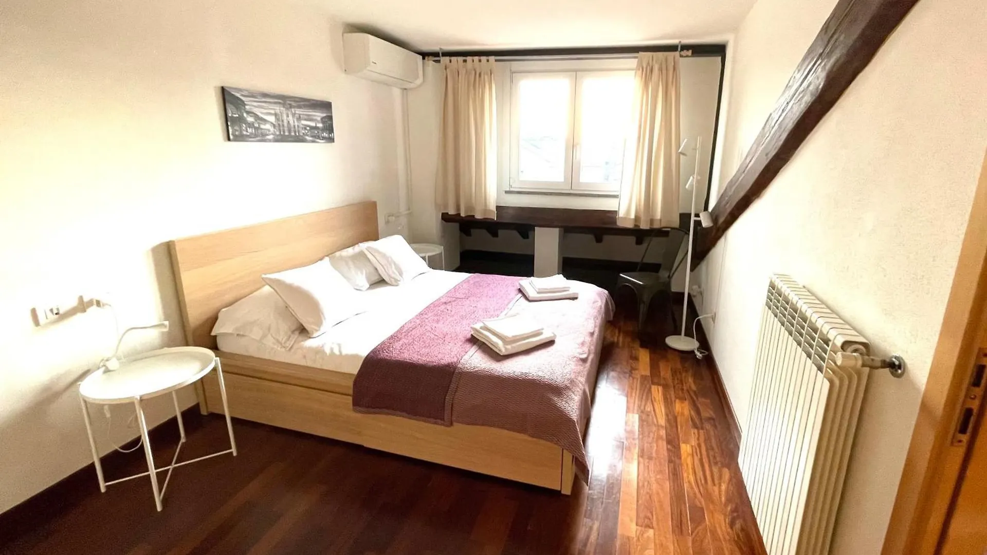 公寓 Lovely 2 Room Penthouse At Arco Della Pace 米兰